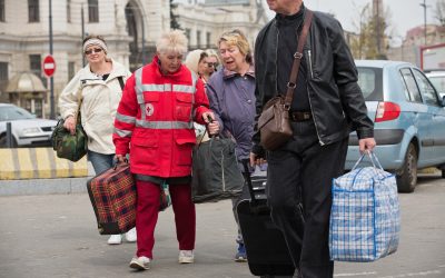 Après 100 jours de guerre, des millions de personnes âgées négligées dans la crise humanitaire ukrainienne