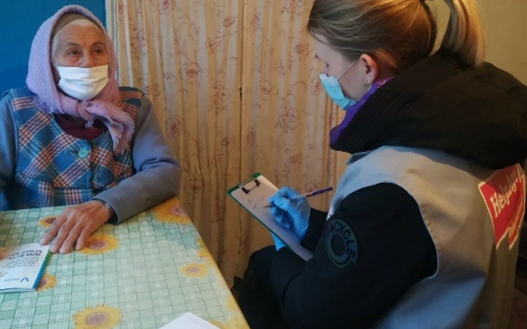 Older people on the edge of survival in eastern Ukraine 